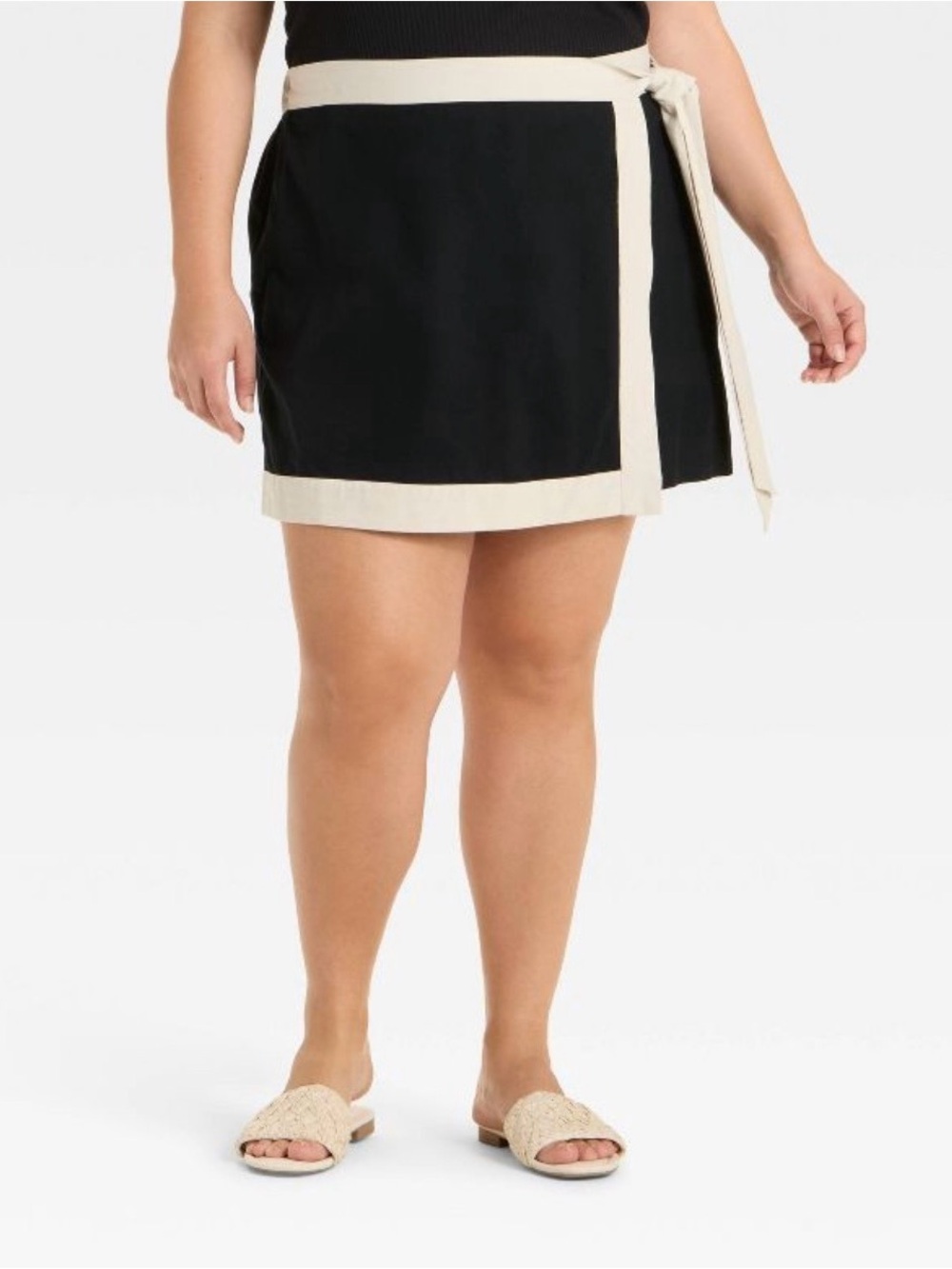 Ava & Viv Black Mini Skirt with Cream Trim